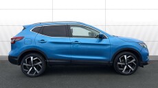 Nissan Qashqai 1.3 DiG-T 160 Tekna 5dr Petrol Hatchback